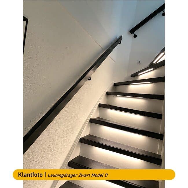 Zwart hardhouten trapleuning | Rechthoekig (38x67 mm)