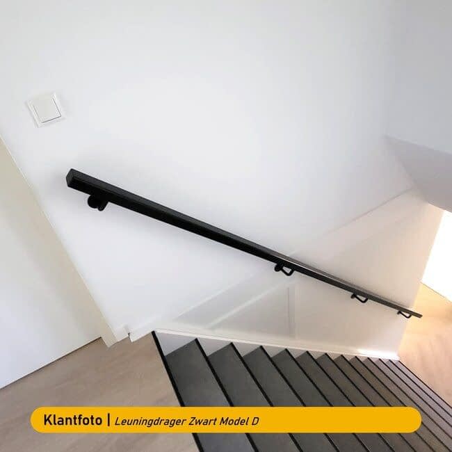 Zwart hardhouten trapleuning | Rechthoekig (38x67 mm)