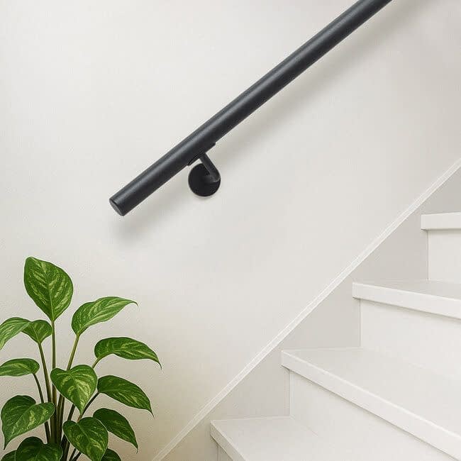 Zwart hardhouten trapleuning | Rond (38 mm)