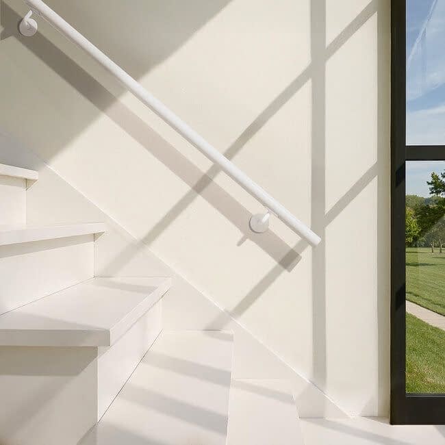 Wit hardhouten trapleuning | Rond (38 mm)