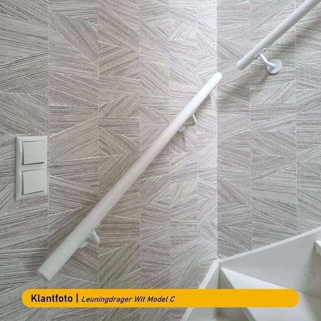 Wit hardhouten trapleuning | Rond (38 mm)