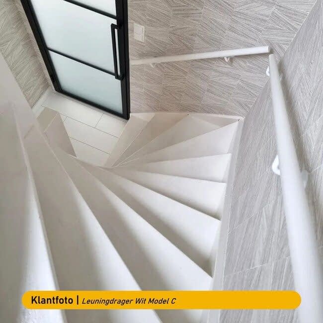 Wit hardhouten trapleuning | Rond (38 mm)