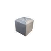 Sokkel / Betonpoer 20x20 en 20 cm hoog antraciet met gat 3 cm en grote vellingkant