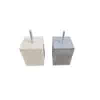 Betonpoer 15x15 en 20 cm hoog M16