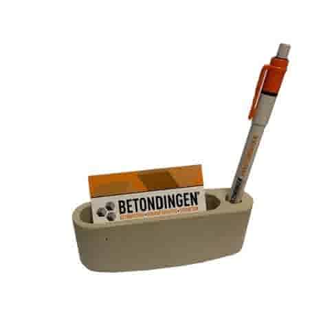 Visitekaartjeshouder van beton