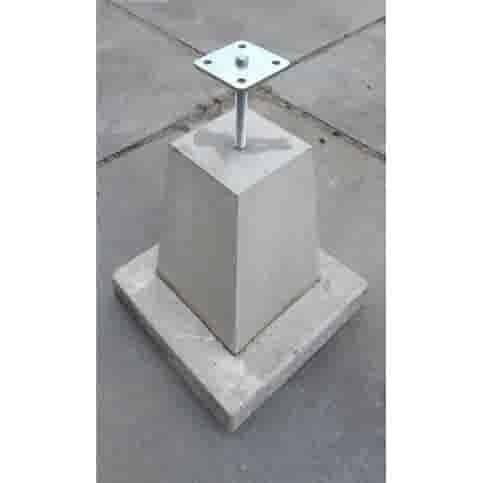 Betonpoer 18x18 en 45 cm hoog grijs M16