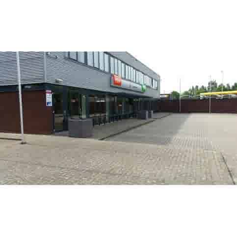 Betonnen bloembakken vierkant 50x50 en 50 cm hoog