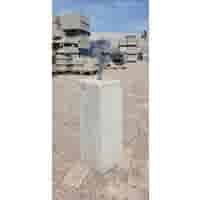 Betonpoer 17x17 en 50 cm hoog grijs M16