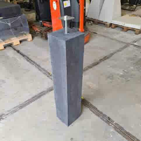 Betonpoer 20x20 en 100 cm hoog antraciet