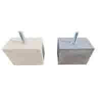 Betonpoer 12x12 en 10 cm hoog M16 Betonpoer 12x12 en 10 cm hoog M16