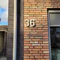 Huisnummer beton 6