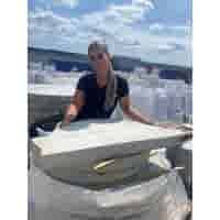 Halfronde grijze staptegel 95 cm – Rustique Beton  met een natuurlijk geleefd karakter