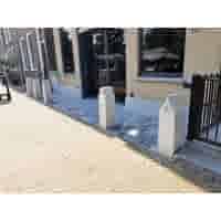 Betonpaal Canal houses III tuitgevel