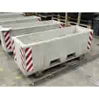 Afzetblok/bloembak grijs beton met lepelgaten 156x50x50 cm met reflectorband