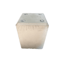 Betonpoer 22x22 en 30 cm hoog M10