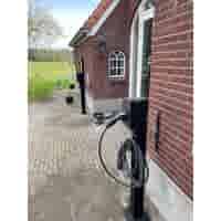 Betonpoer 15x15 en 30 cm hoog grijs voor laadpaal