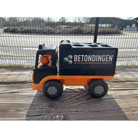 Betondingen blokken truck