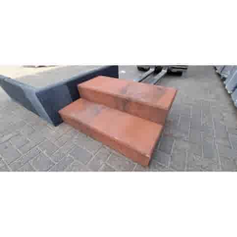 Betonnen traptreden 16x40x100 cm roestbruin