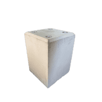 Betonpoer 22x22 en 30 cm hoog M10 Betonpoer 22x22 en 30 cm hoog M10