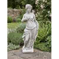Betonnen tuinbeeld Boogschutter Vrouw 141 cm
