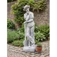 Dromerige tuinman met schop 140 cm
