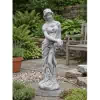 Betonnen tuinbeeld Vrouw met waterkruik 118 cm
