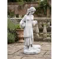 Vrouw met waterkruiken classic tuinbeeld 140 cm wit beton Vrouw met waterkruiken classic tuinbeeld 140 cm wit beton