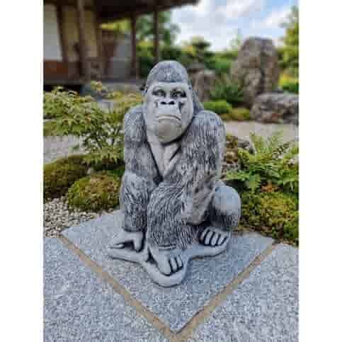 Betonnen Gorilla Tuinbeeld 56 cm