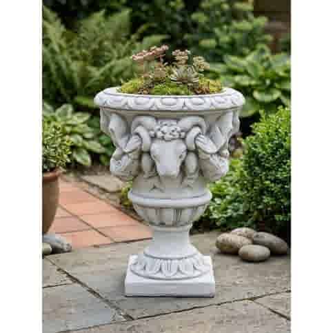 Betonnen bloempot met ram 65cm hoog