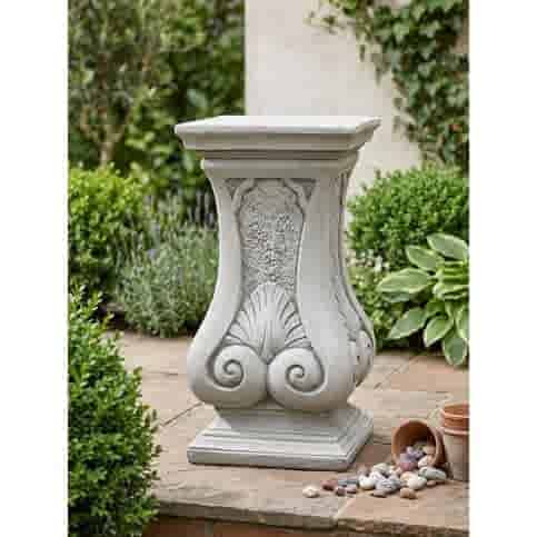 Betonnen zuil met decoratieve gravures 70 cm