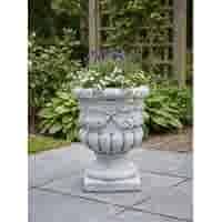 Klassieke betonnen bloempot met sierlijk bloemmotief 43x43 cm
