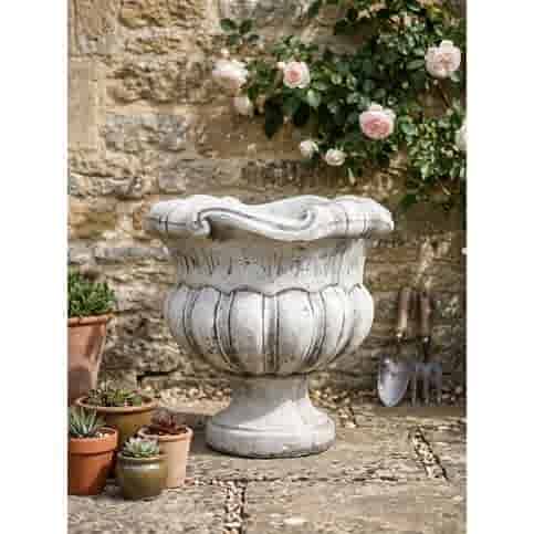 Klassieke betonnen tuinpot 40 cm