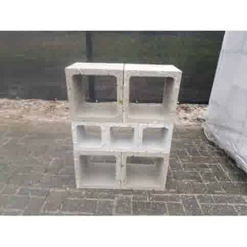 Open betonblokken 30x30x25