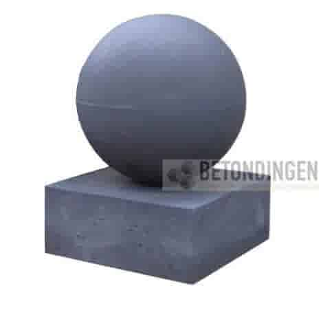 Betonnen bol op voet 50 cm