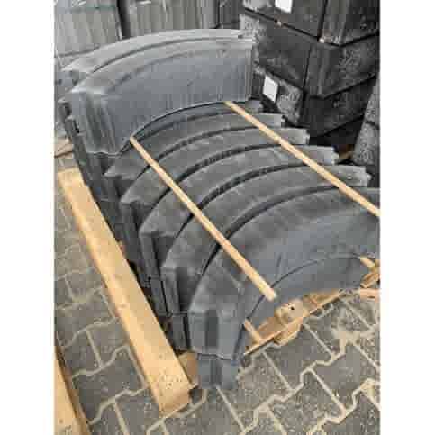 Betonband bochtbanden antraciet 10x20x78,5 cm R=0,5k antraciet 10x20x78,5 cm R=0,5 tot 15