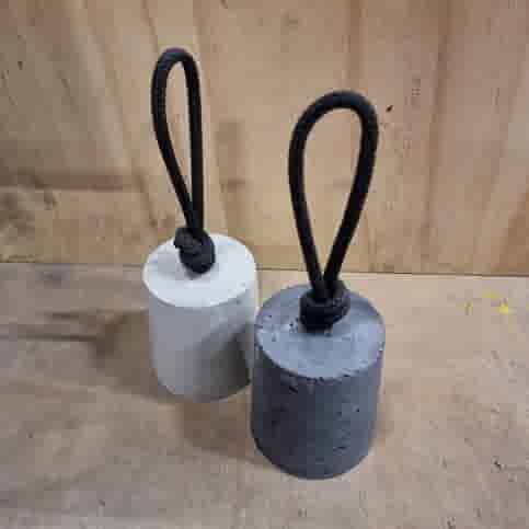 Betonnen Deurstopper met zwart touw 11 cm