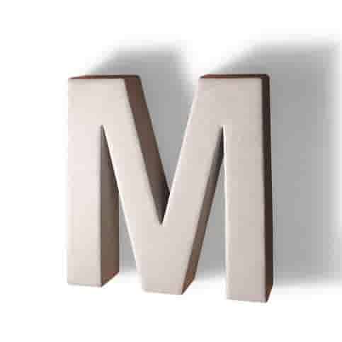 Betonnen letter M