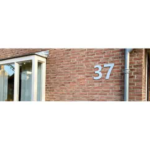 RVS huisnummer 7