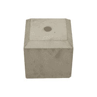 Sokkel / Betonpoer 20x20 en 20 cm hoog grijs met gat 3 cm en grote vellingkant
