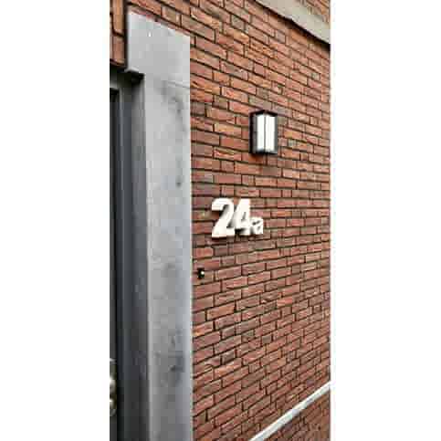 Huisnummer beton 4