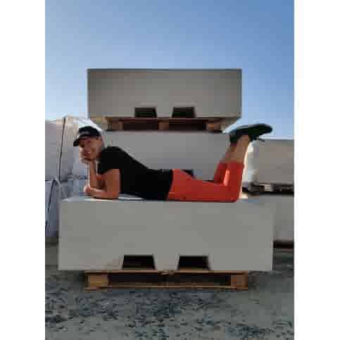 Afzetblok grijs beton met lepelgaten 156x50x50 cm