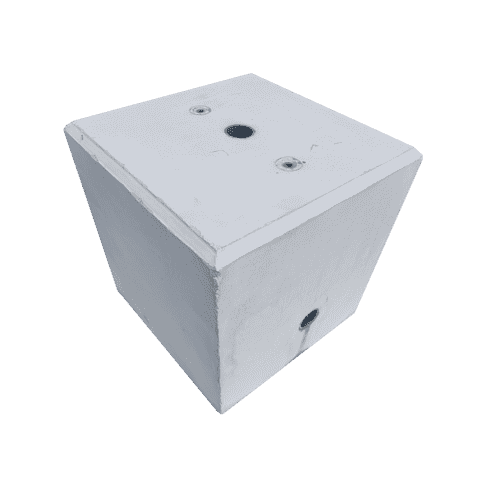 Betonpoer 42x42 en 42cm  hoog grijs M12 met kabeldoorvoer