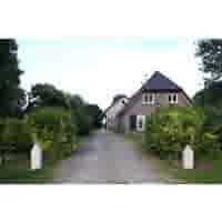 Betonpaal Canal houses III tuitgevel