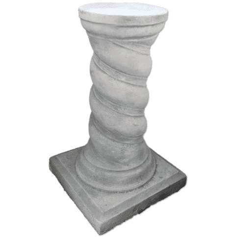 Gedraaide betonnen sokkel 80 cm hoog