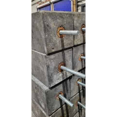 Betonpoer 15x15 en 60 cm hoog antraciet B-keus