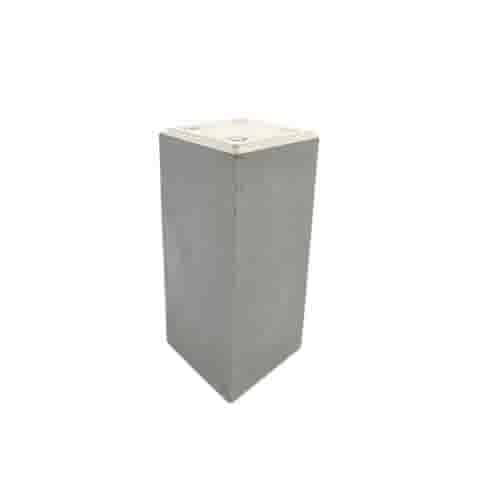 Betonpoer 22x22 en 50 cm hoog grijs M10