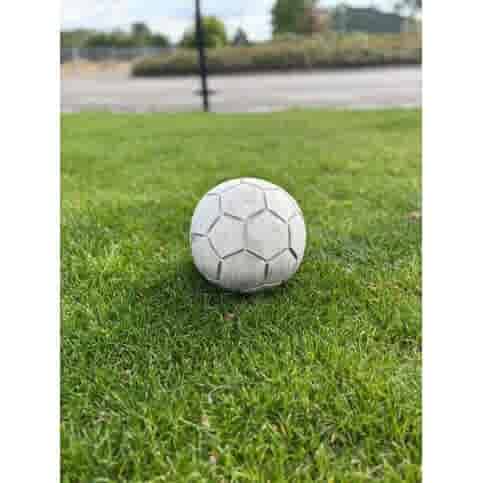 Betonnen voetbal 20cm
