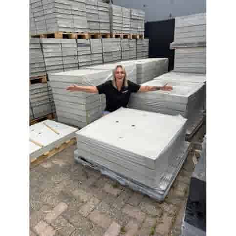 Ankerplaat beton 100x100 en 10 cm hoog