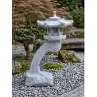 Sierlijke Japanse tuinlamp op gebogen paal van beton 118 cm