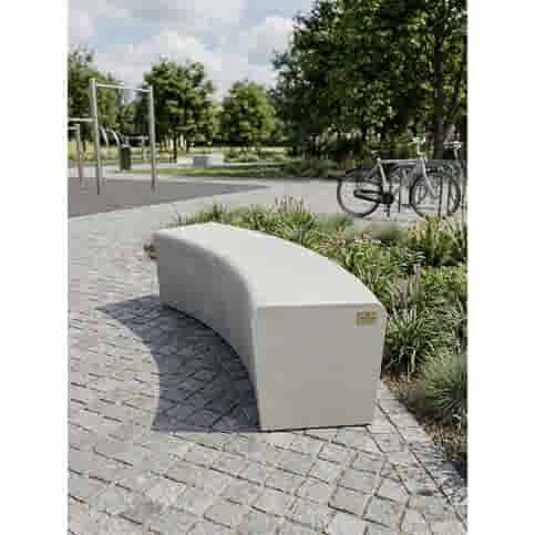 Betonnen parkband binnenbocht
